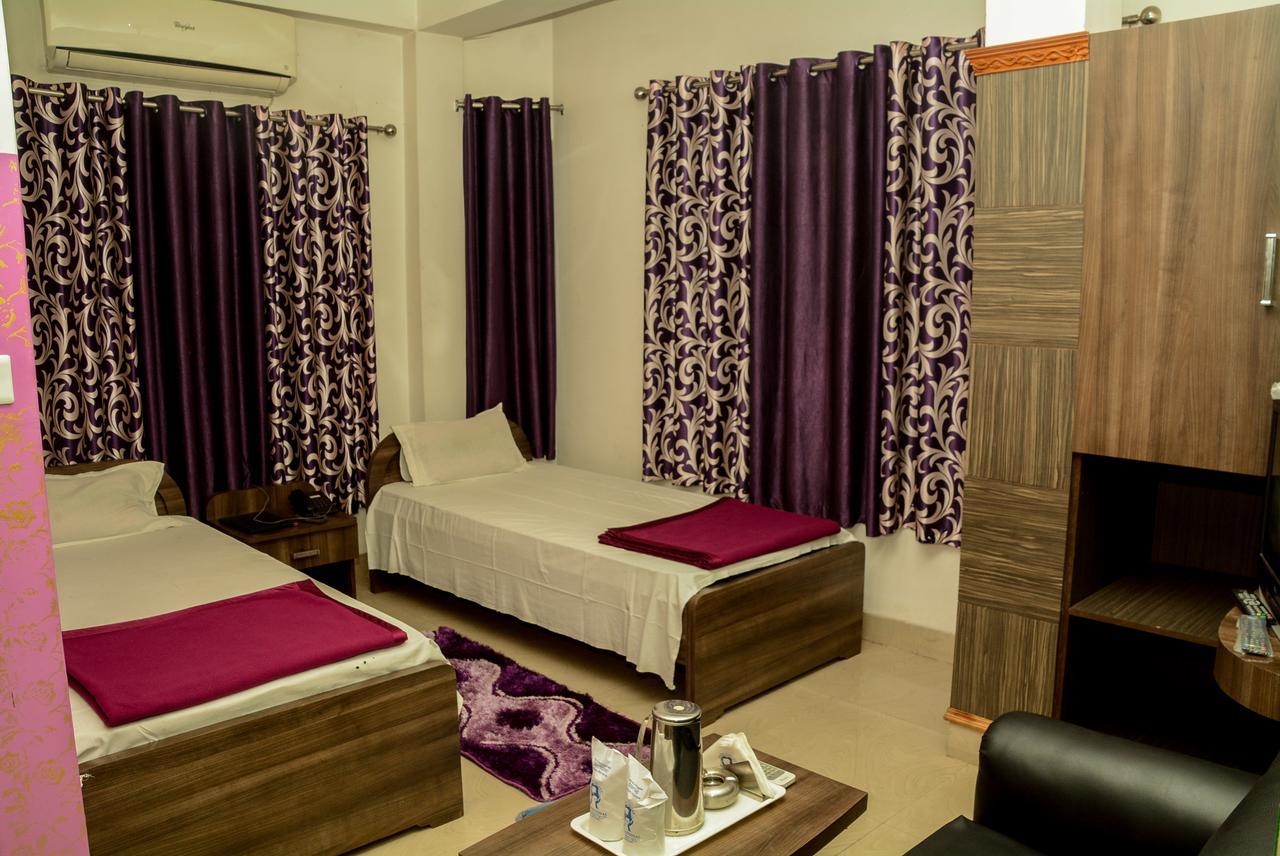 Hotel Galaxy International Koch Bihar ภายนอก รูปภาพ